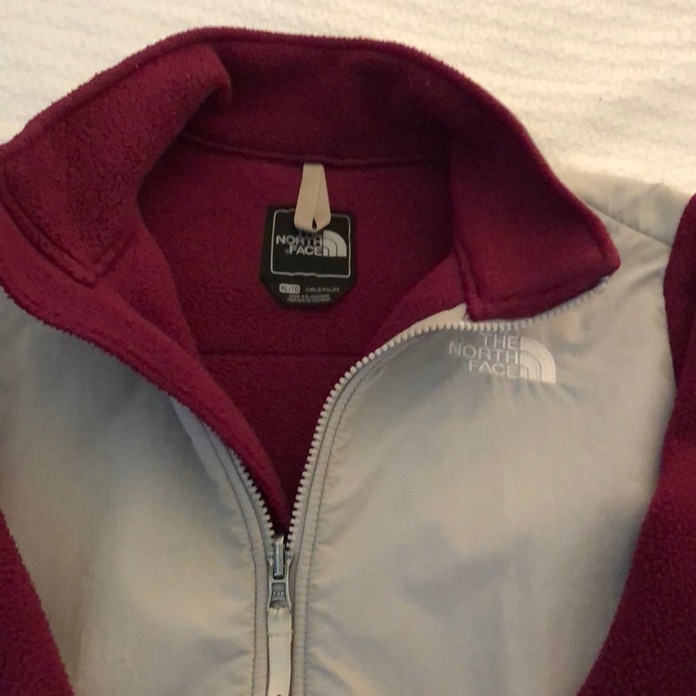 The North Face fleece jacket - Picture 3 of 5
